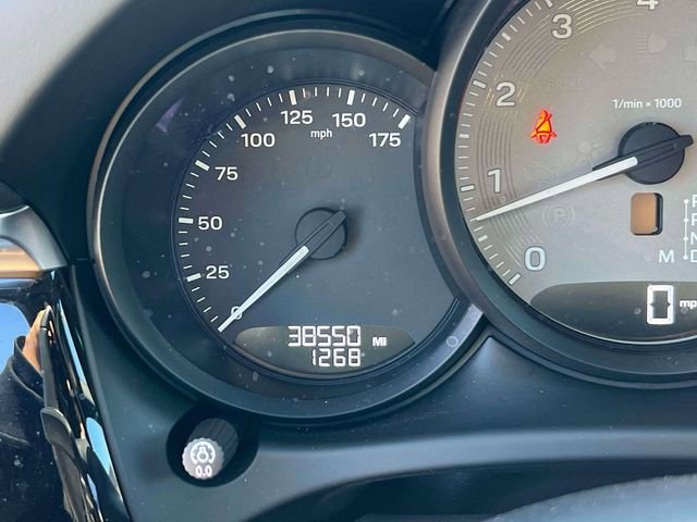 Used 2022 Porsche Macan S image 31