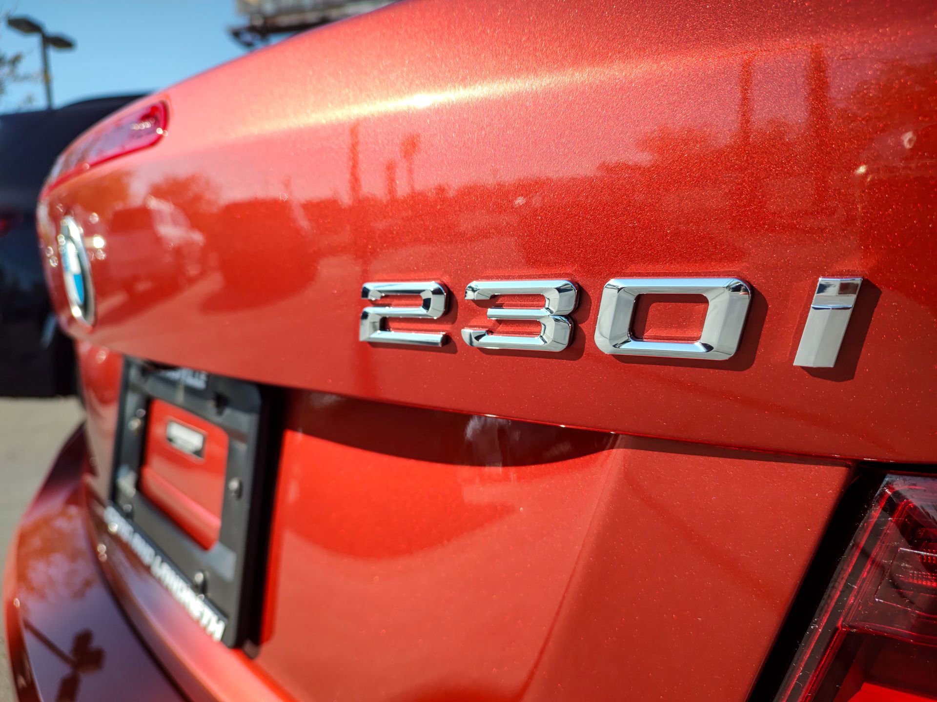 Used 2020 BMW 230i xDrive Convertible w/ Premium Package image 7