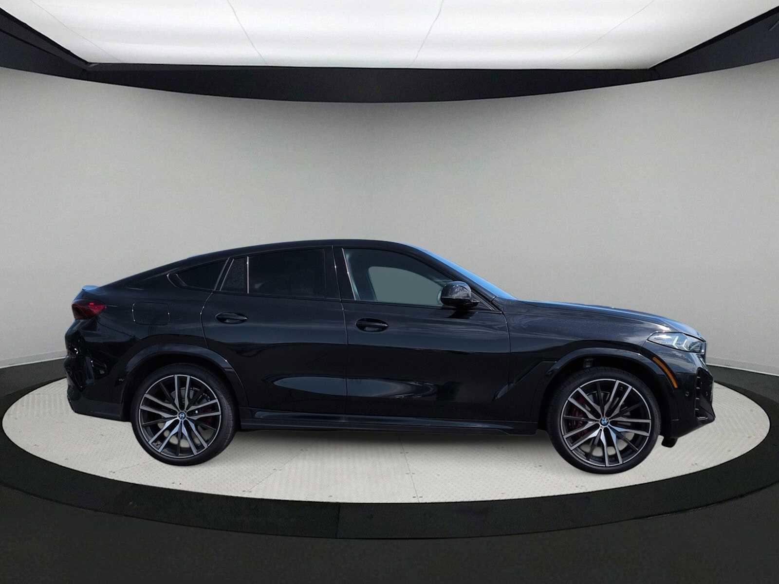 Used 2025 BMW X6 M60i w/ Executive Package AWD/4WD image 9