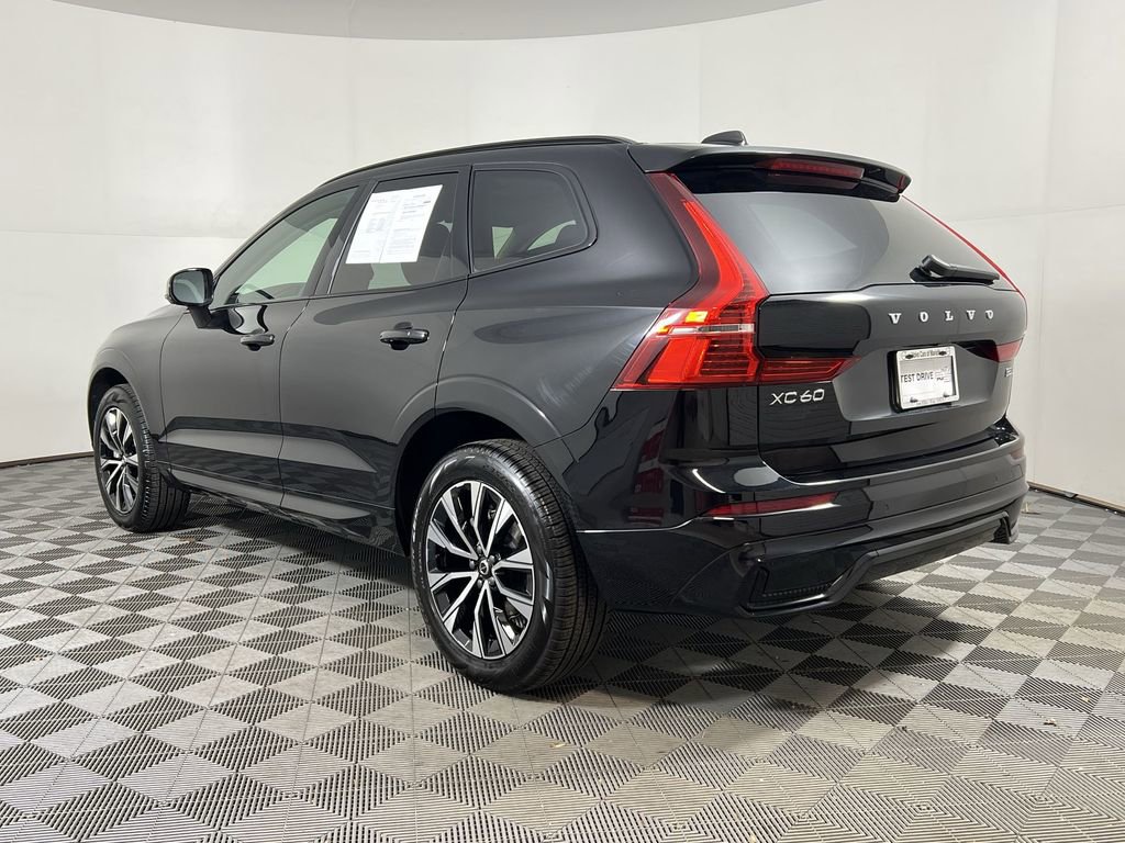 Certified 2025 Volvo XC60 B5 Core w/ Climate Package image 8