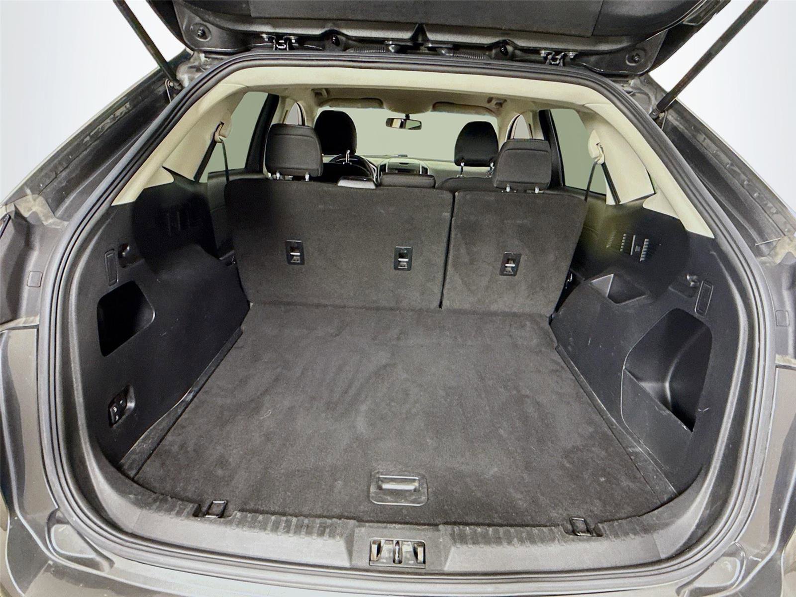 Used 2016 Ford Edge SEL w/ Class II Trailer Tow Package image 16