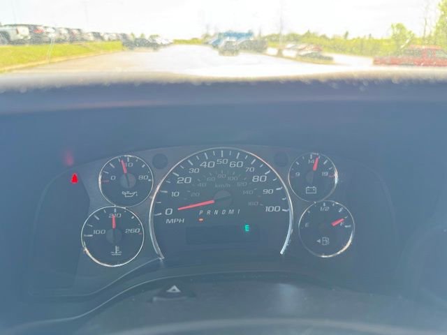 Used 2019 Chevrolet Express 3500 LT w/ LT Preferred Equipment Group RWD image 19