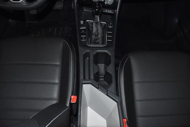 Used 2024 Volkswagen Jetta SE image 21