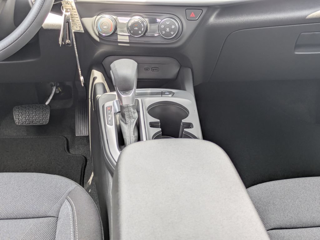 New 2026 Chevrolet Trax LT FWD image 19