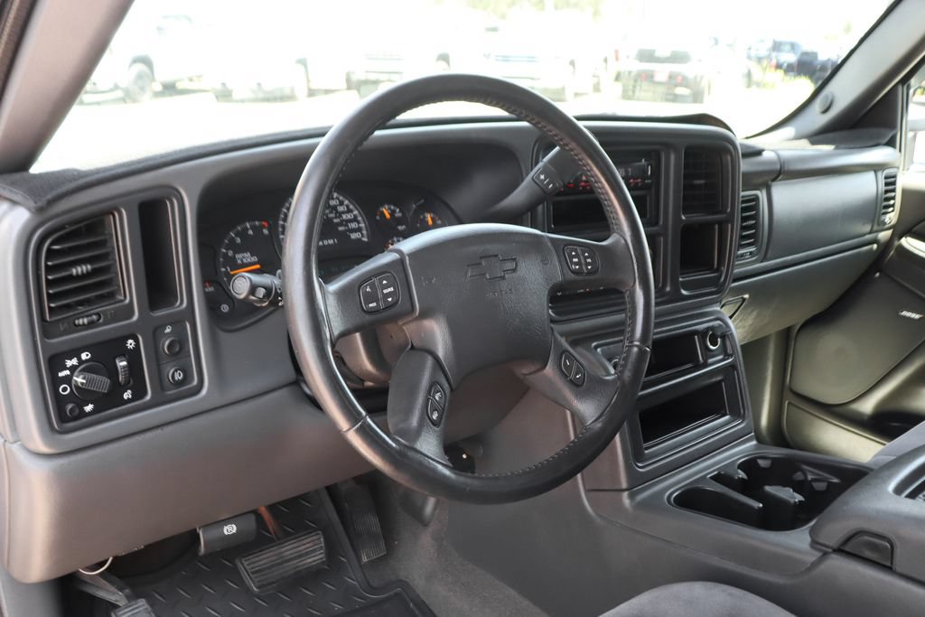 Used 2006 Chevrolet Silverado 3500 LT w/ Heavy-Duty Power Package RWD image 20