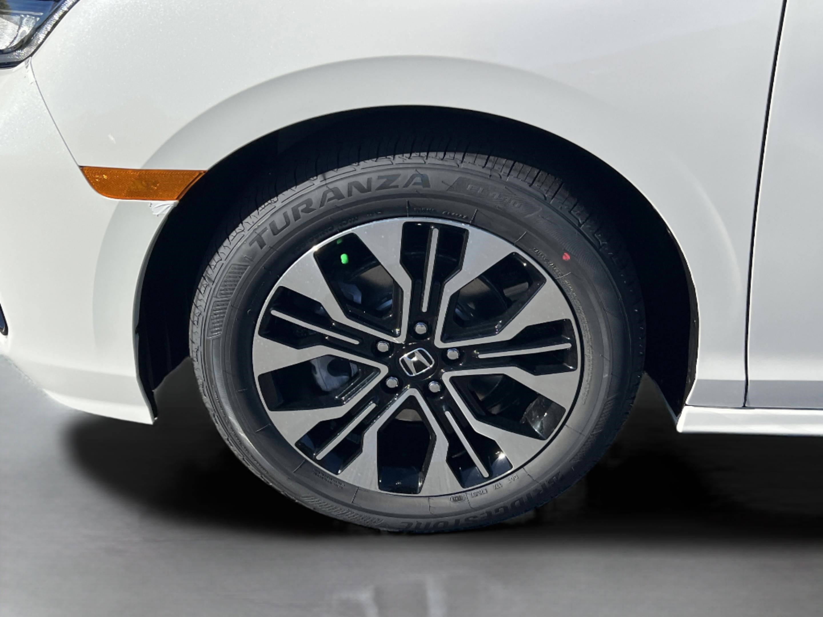 New 2026 Honda Odyssey Elite image 12