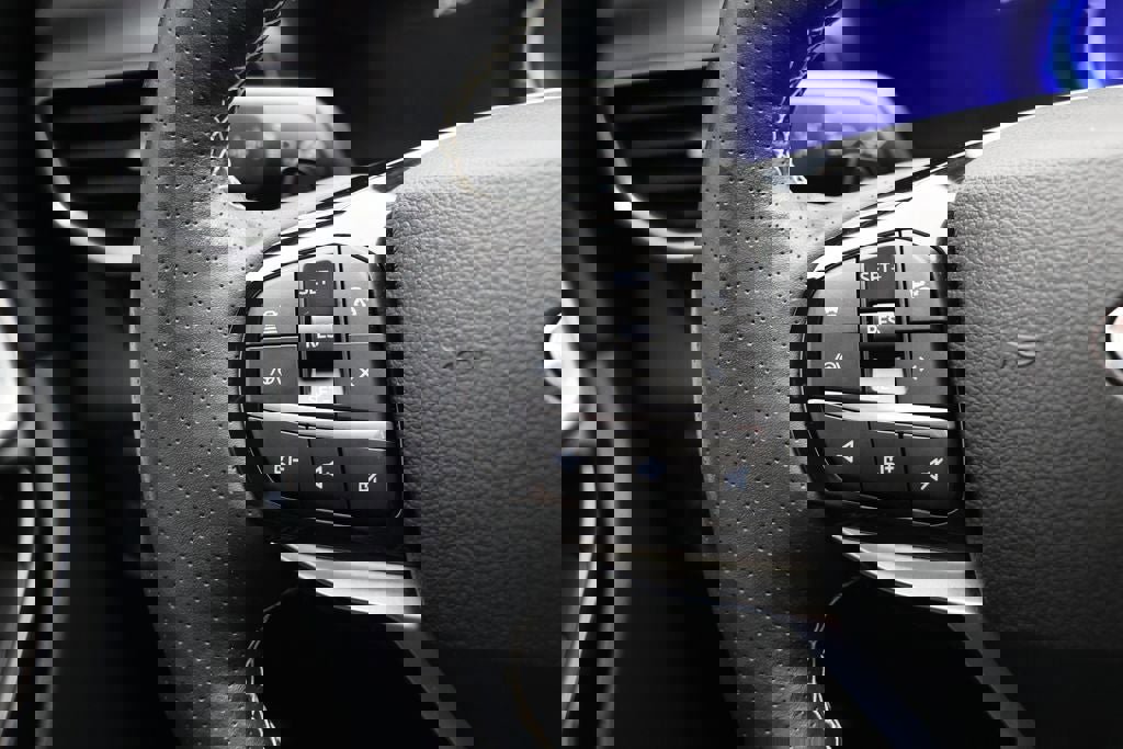 Used 2022 Ford Explorer ST w/ Equipment Group 401A image 22