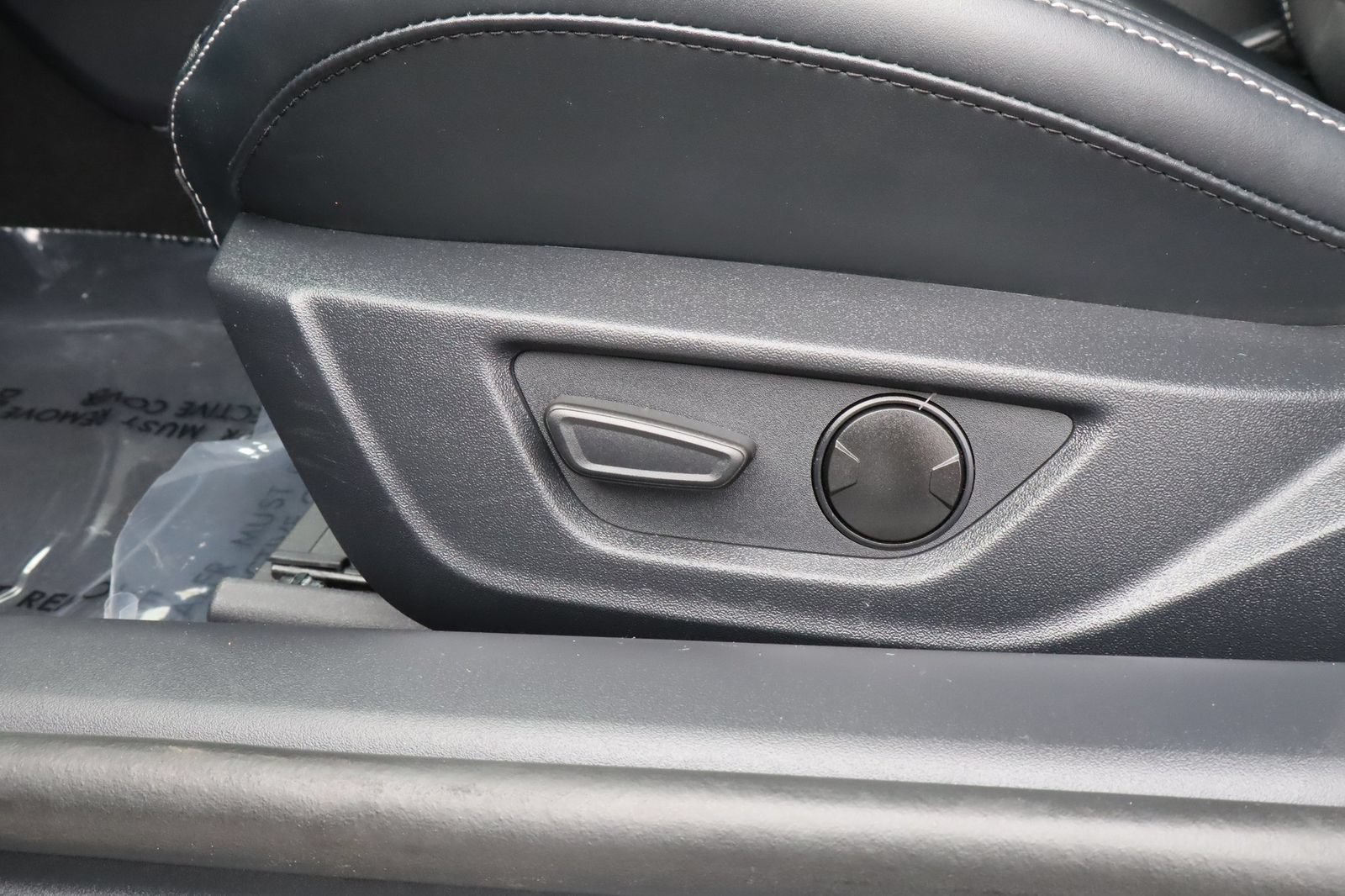 Used 2024 Ford Mustang GT RWD image 22
