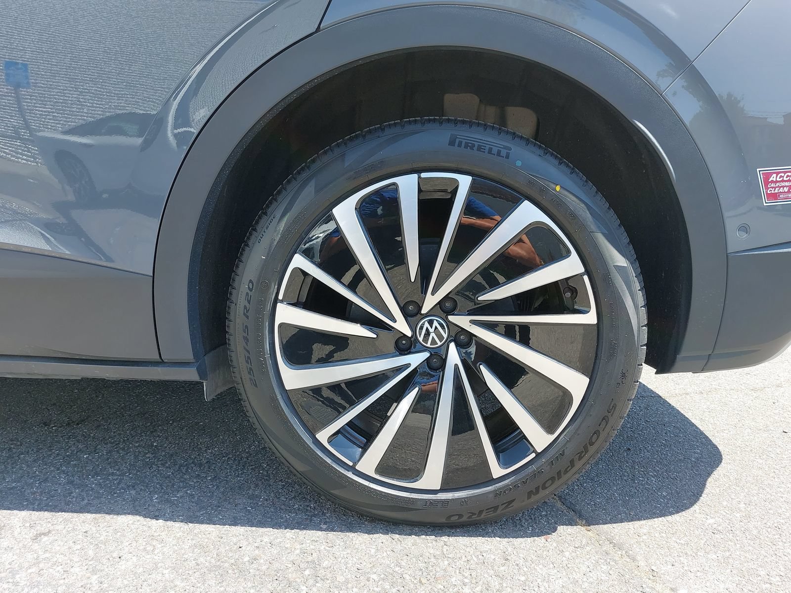 Used 2023 Volkswagen ID.4 Pro S Plus AWD/4WD image 36