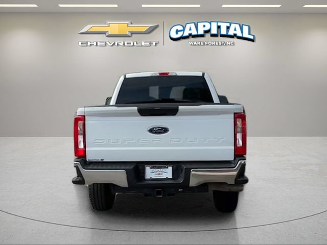 Used 2025 Ford F250 XLT w/ FX4 Off-Road Package AWD/4WD image 4