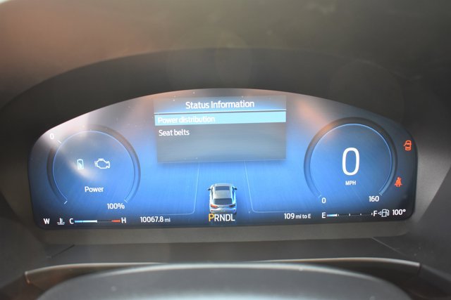 Used 2024 Ford Escape Platinum w/ Premium Technology Package AWD/4WD image 23