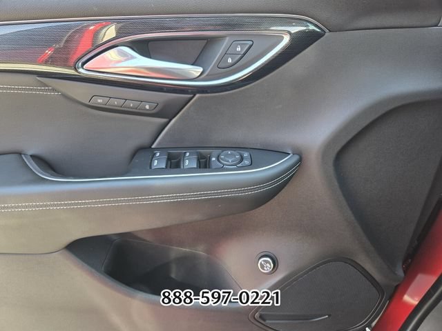 Used 2021 Buick Envision Essence w/ Sport Touring Package FWD image 31