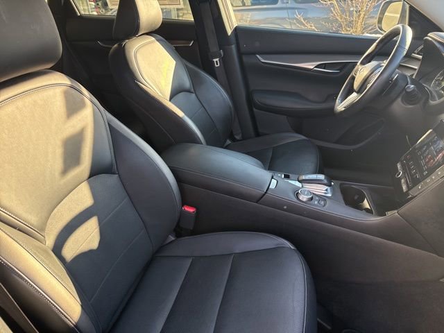 Certified 2023 INFINITI QX50 Luxe image 14