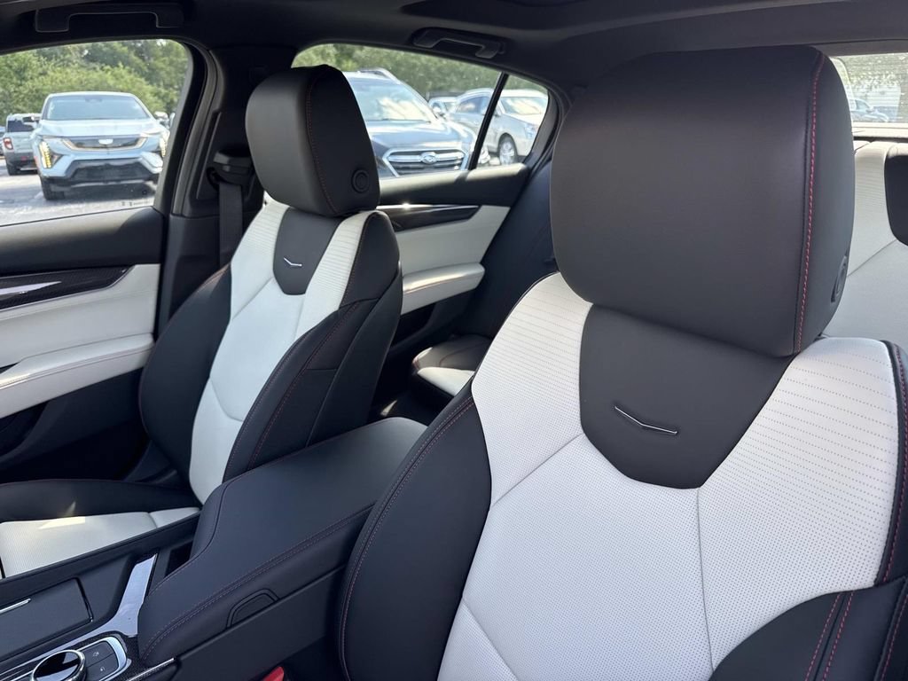 New 2026 Cadillac CT5 Sport w/ Technology Package RWD image 21
