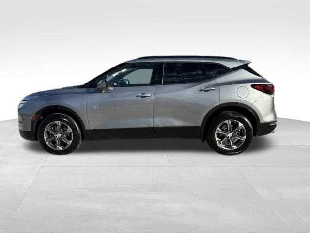 Certified 2023 Chevrolet Blazer LT w/ Convenience Package image 2