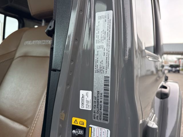 Used 2021 Jeep Wrangler Unlimited Rubicon 4xe w/ Cold Weather Group image 28