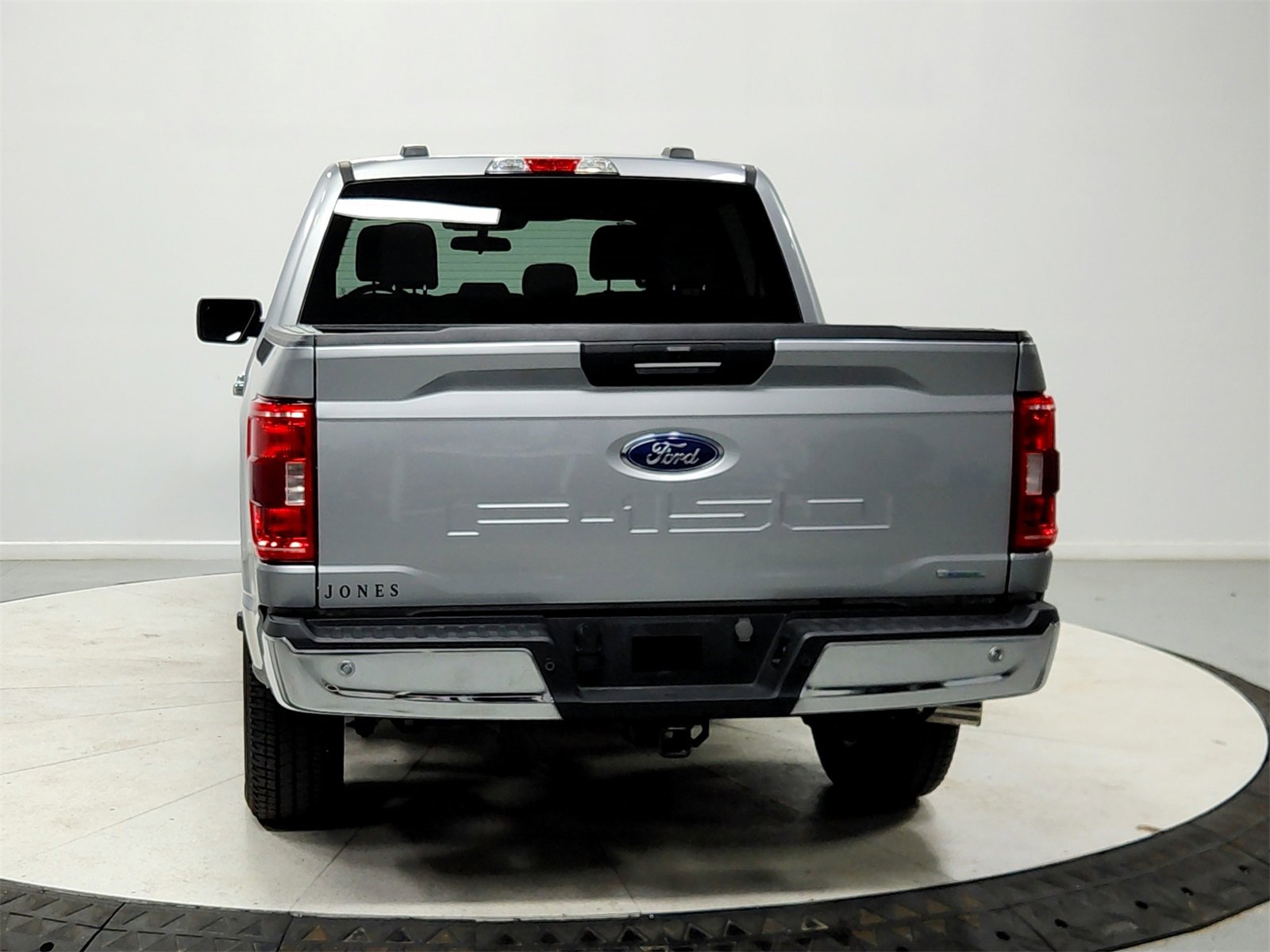 Used 2023 Ford F150 XLT w/ XTR Package image 6