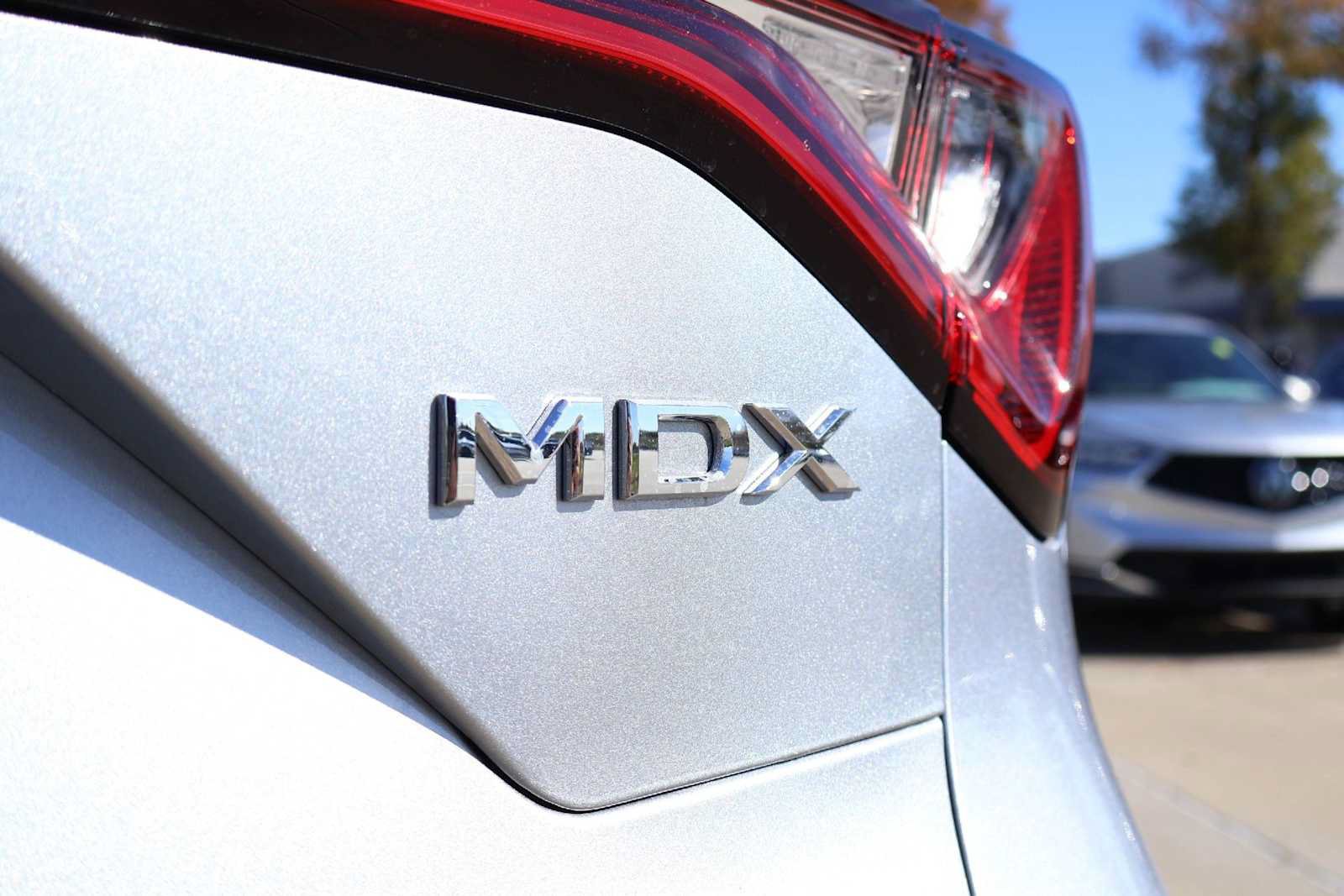 Certified 2026 Acura MDX w/ Technology Package FWD image 7