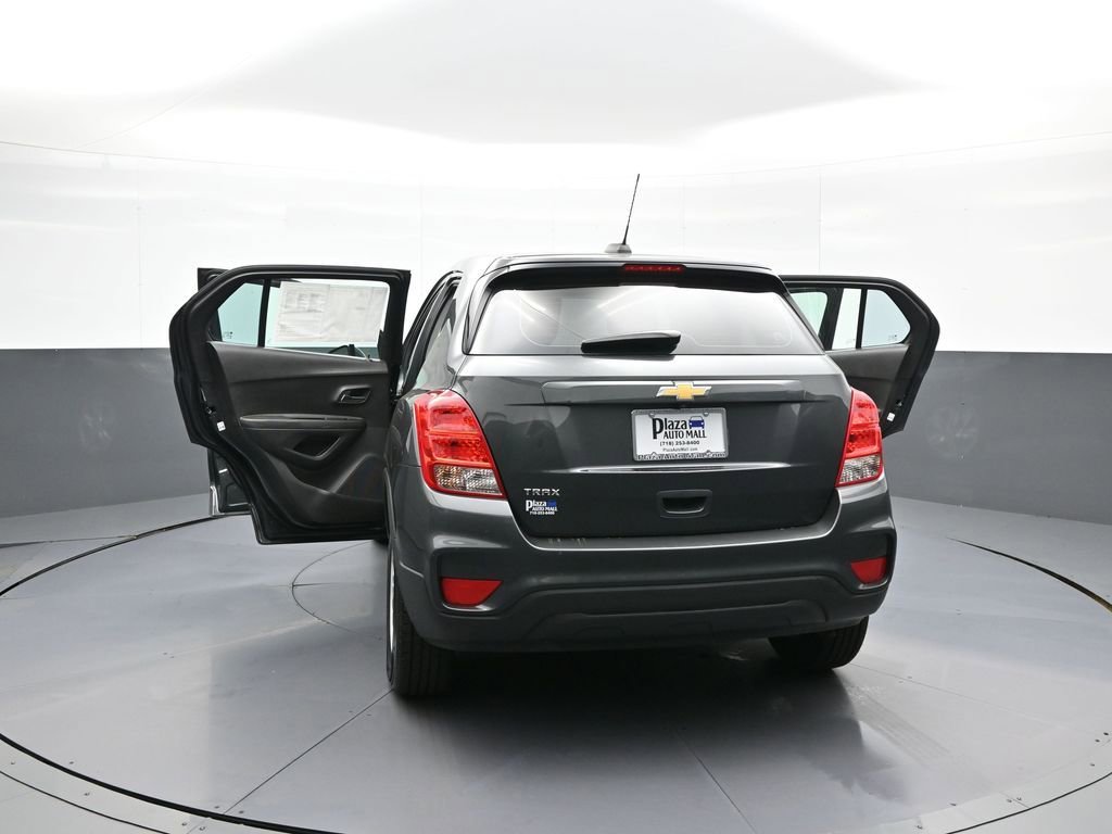 Used 2019 Chevrolet Trax LS image 45