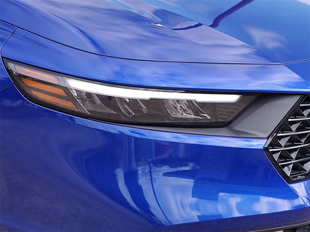 Used 2024 Honda Accord Sport image 15