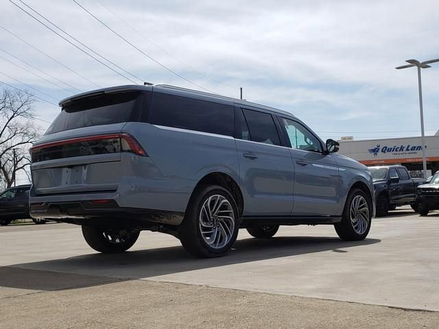 New 2026 Lincoln Navigator L Reserve image 9