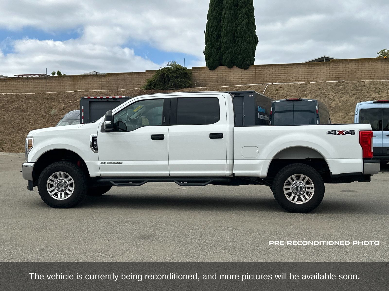 Used 2019 Ford F250 XLT w/ Snow Plow Prep Package AWD/4WD image 3