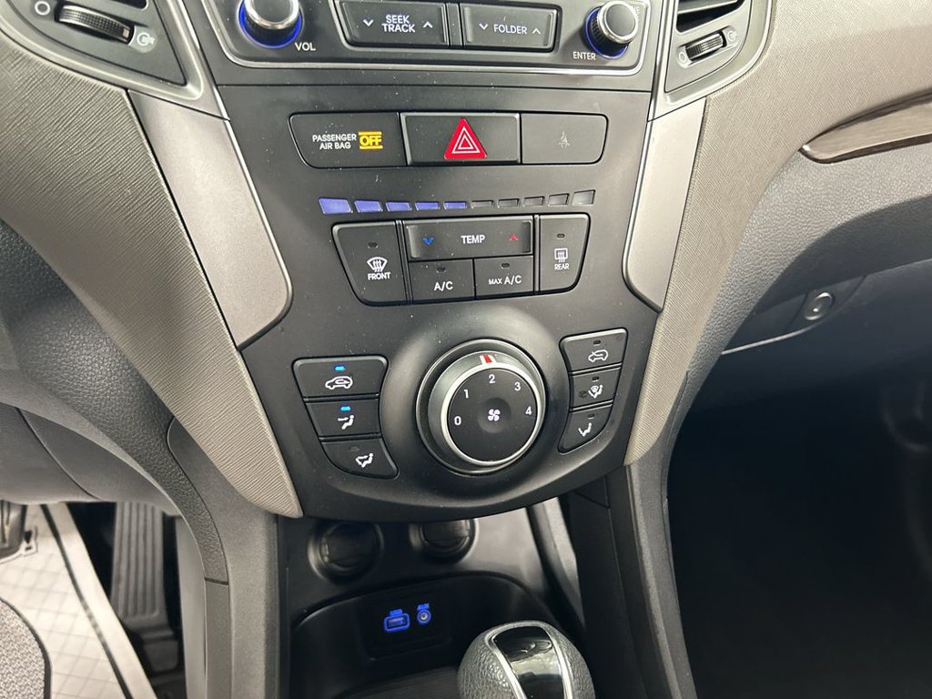 Used 2018 Hyundai Santa Fe Sport w/ Winter Weather Package AWD/4WD image 16