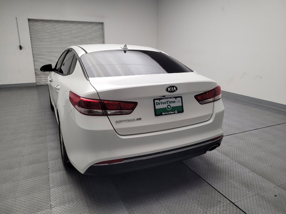 Used 2016 Kia Optima LX image 6