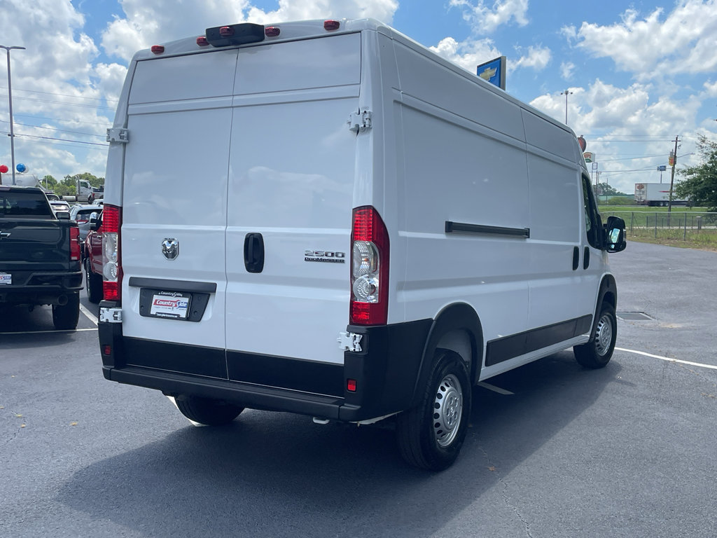 Used 2026 RAM ProMaster 2500 w/ Convenience Group FWD image 26