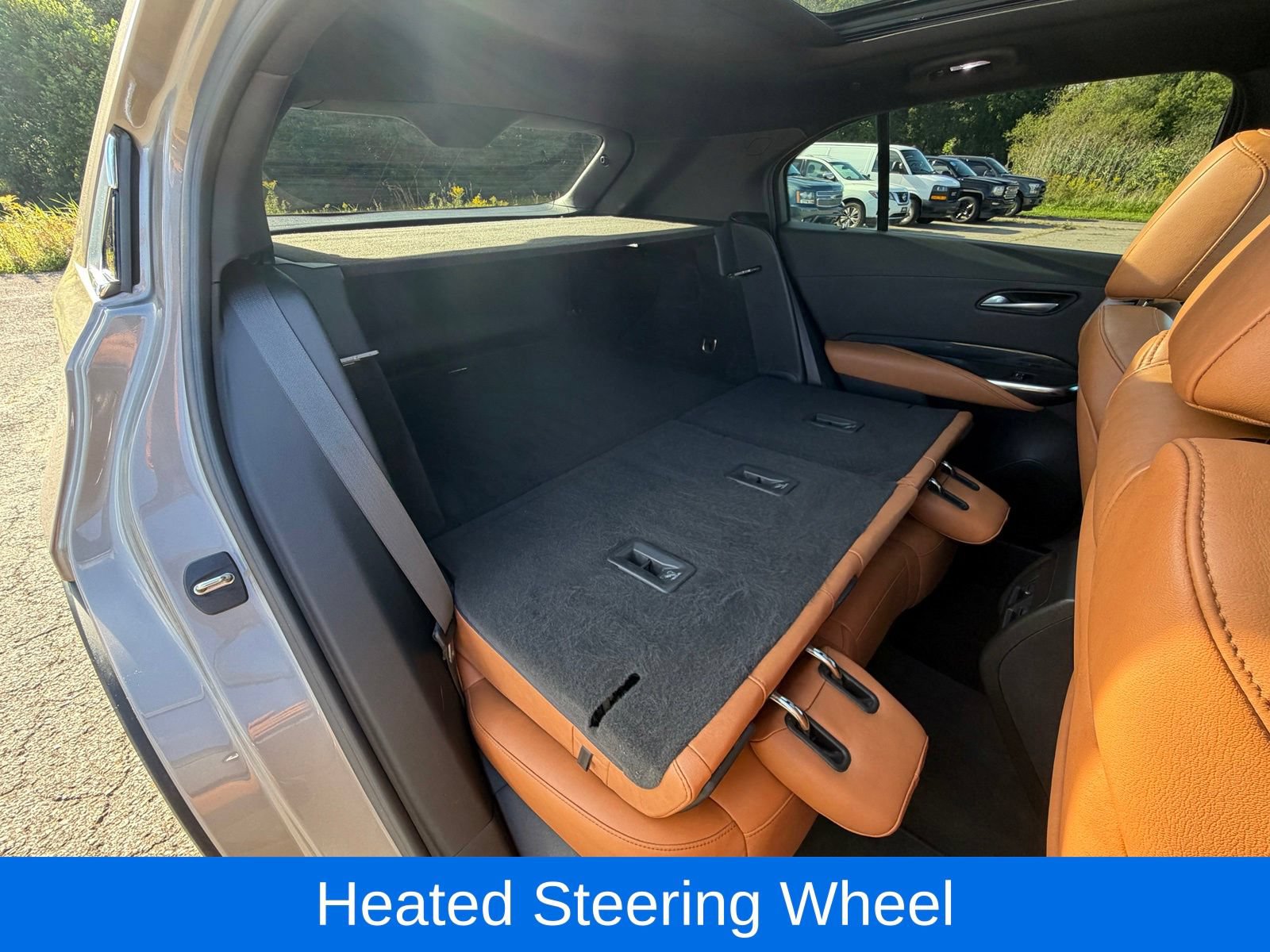 Used 2024 Cadillac XT4 Premium Luxury AWD/4WD image 36