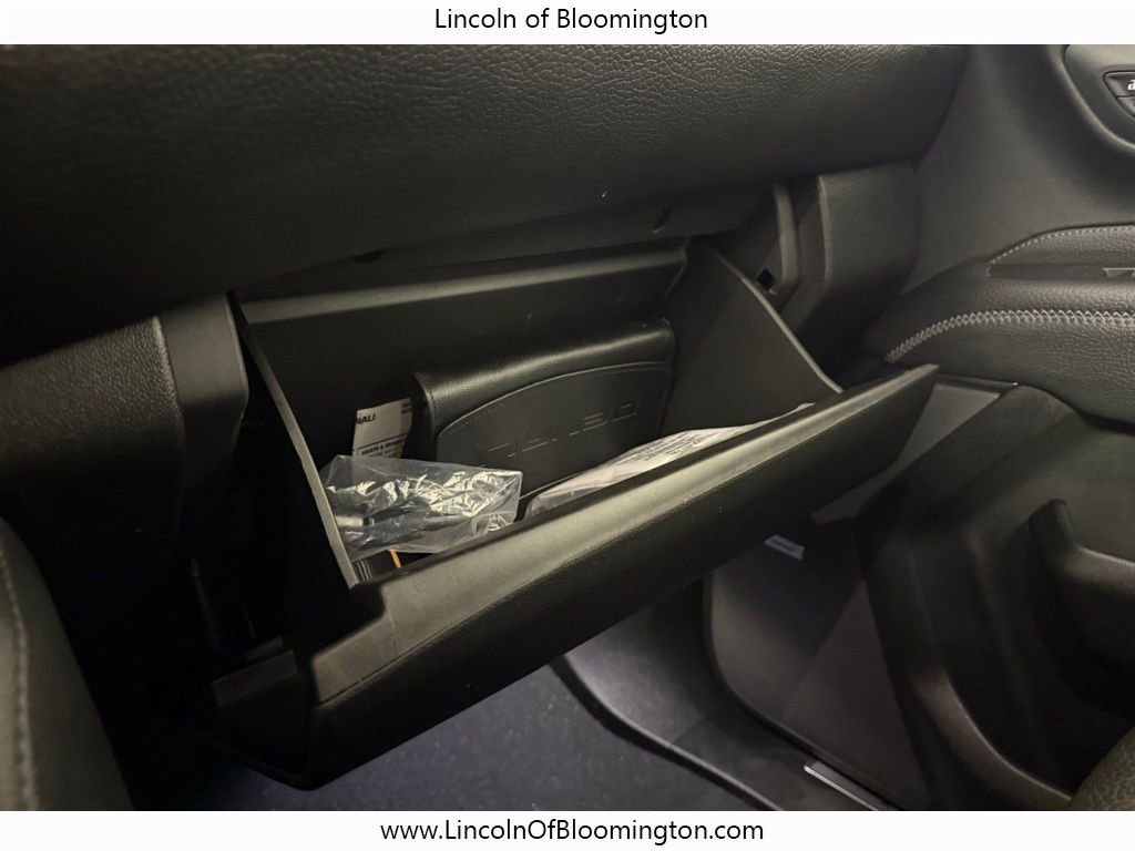 Used 2022 GMC Yukon XL Denali image 46