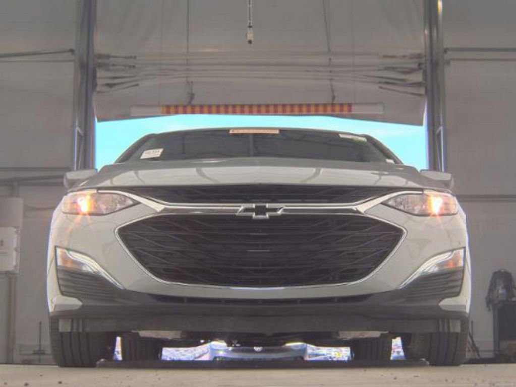 Used 2024 Chevrolet Malibu RS FWD image 3