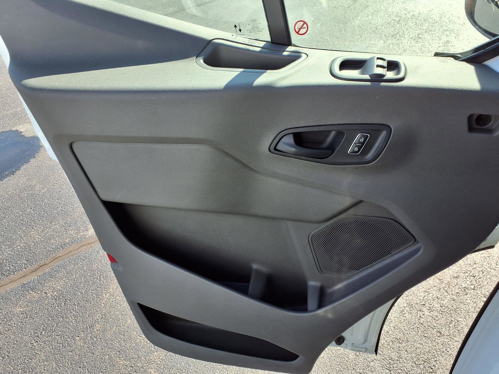 Used 2024 Ford Transit 250 Low Roof AWD w/ Exterior Upgrade Package image 17