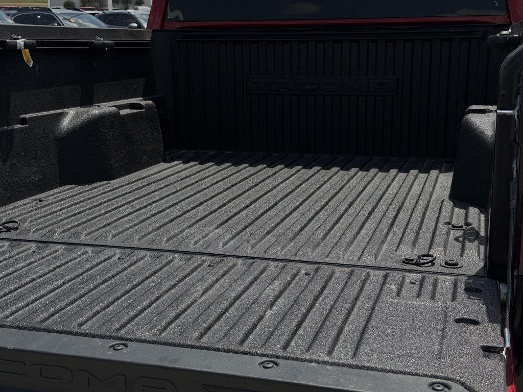 Used 2024 Toyota Tacoma SR AWD/4WD image 28