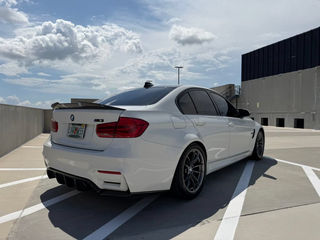Used 2018 BMW M3 RWD image 11