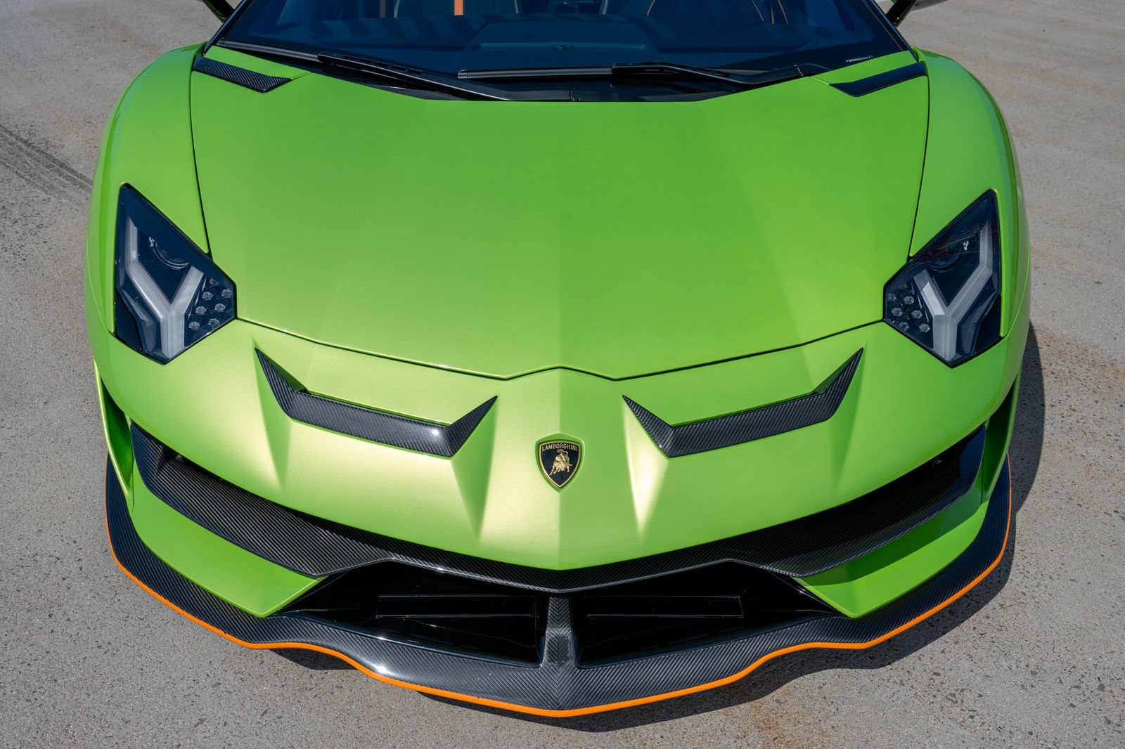 Used 2021 Lamborghini Aventador SVJ AWD/4WD image 4