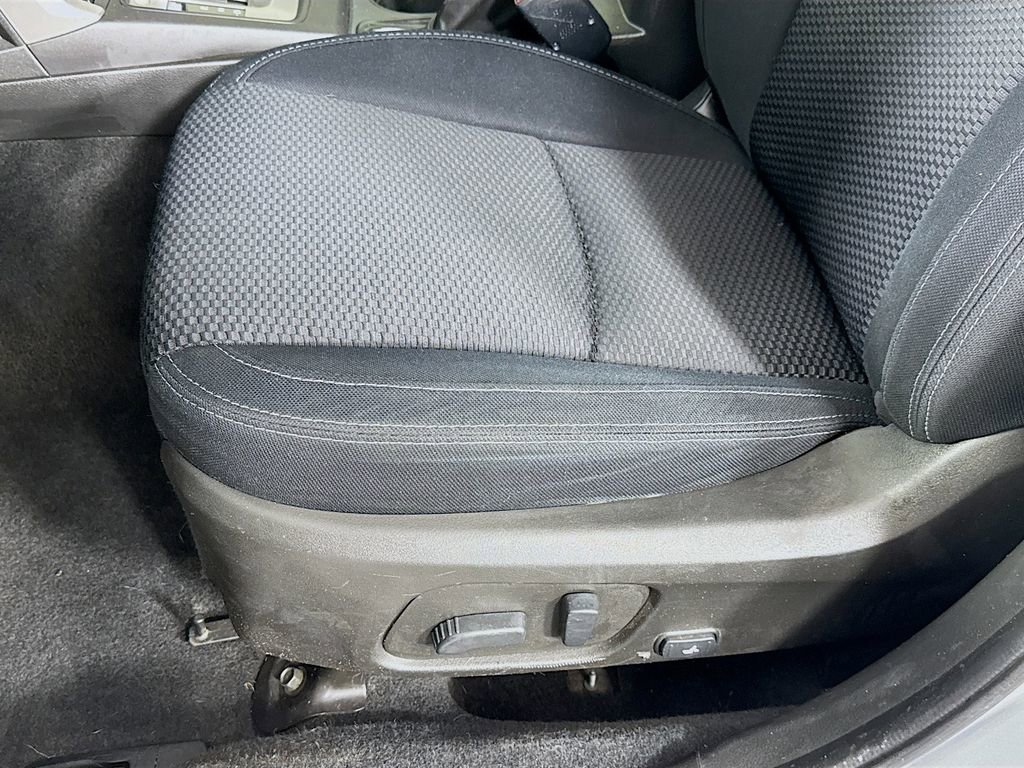 Used 2014 Subaru Forester 2.5i Premium w/ All-Weather Package AWD/4WD image 22