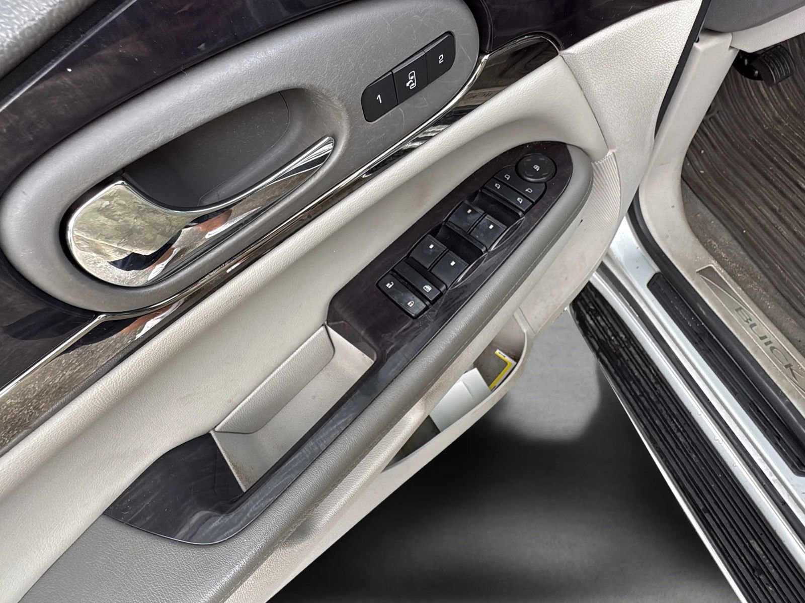 Used 2016 Buick Enclave Premium w/ Trailering Package FWD image 23