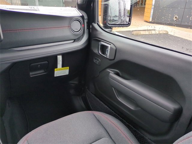 New 2025 Jeep Wrangler Rubicon image 17