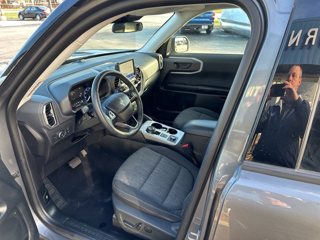 Used 2021 Ford Bronco Sport Big Bend w/ Big Bend Package AWD/4WD image 10