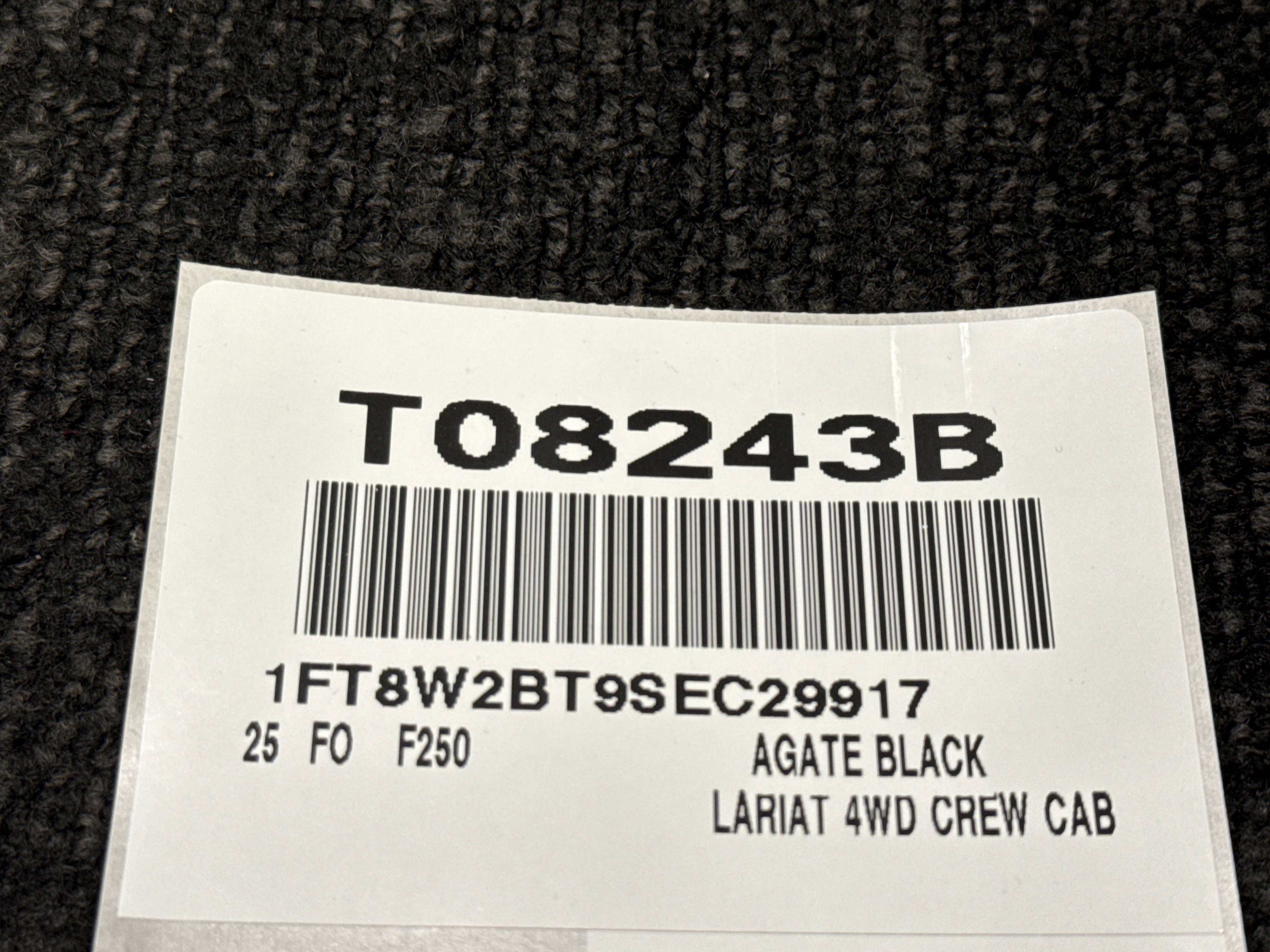 Used 2025 Ford F250 Lariat w/ Chrome Package image 35