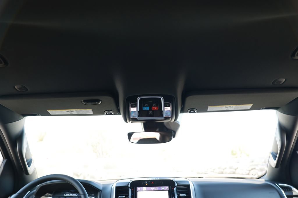 New 2026 RAM 1500 4x4 Crew Cab image 28