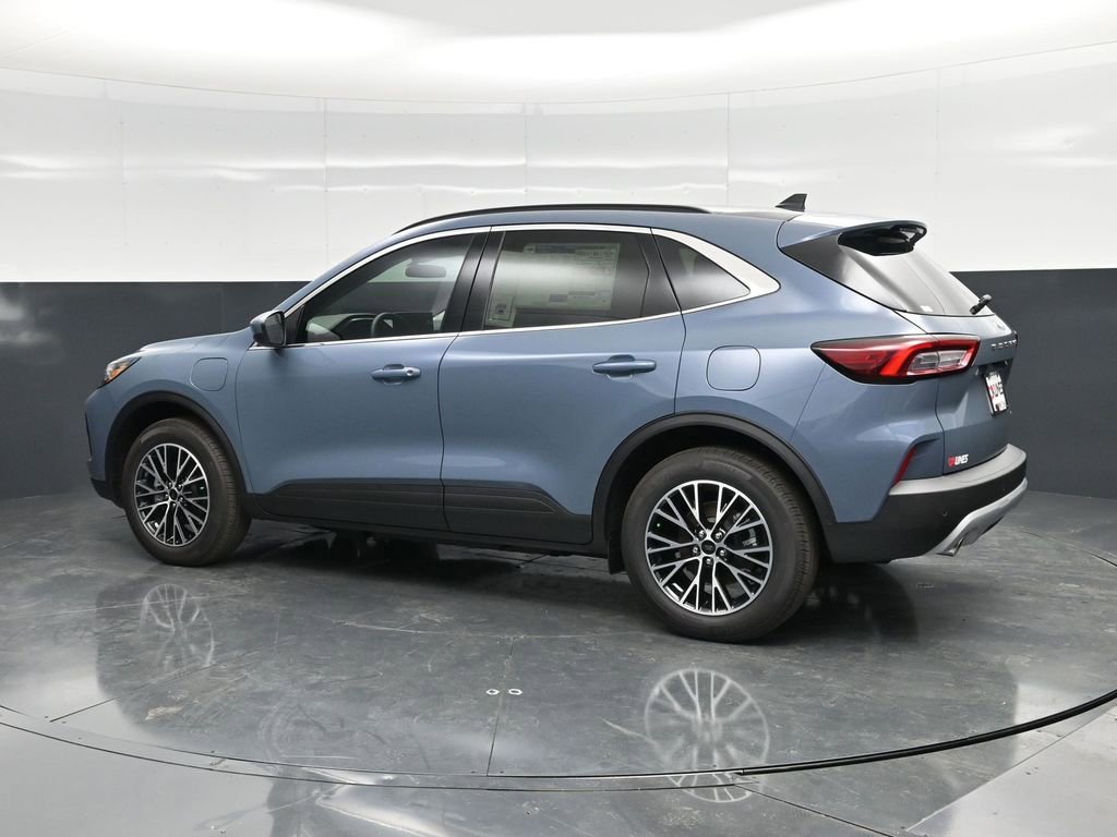 New 2026 Ford Escape SE FWD image 12