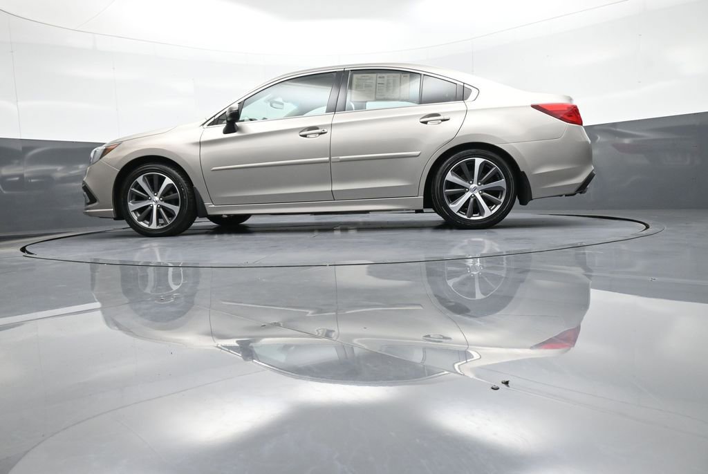 Used 2018 Subaru Legacy 2.5i Limited image 32