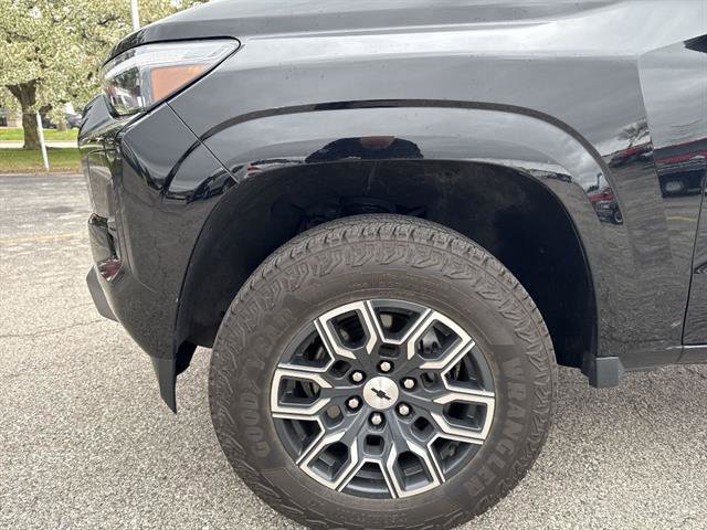 Used 2023 Chevrolet Colorado Z71 w/ Z71 Convenience Package 2 AWD/4WD image 47