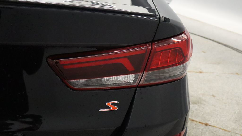 Used 2019 Kia Optima S w/ S Panoramic Sunroof Package image 18