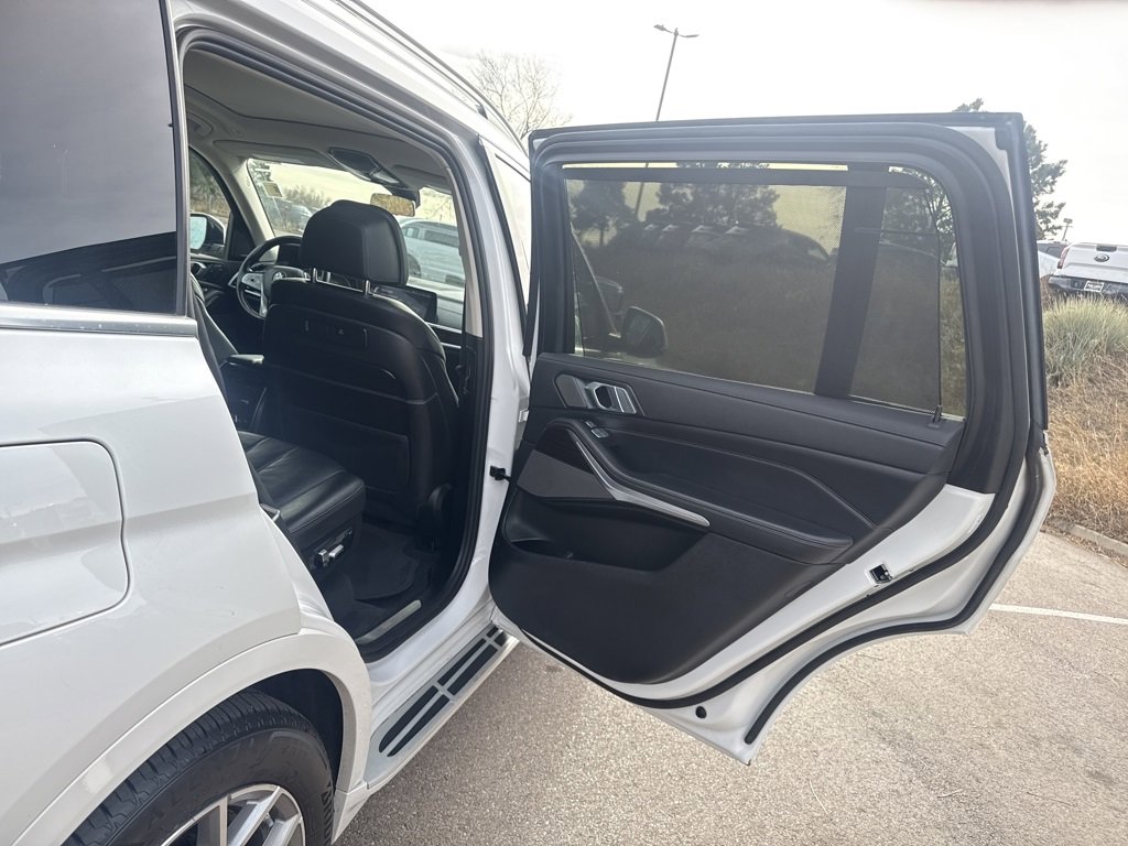 Used 2020 BMW X7 xDrive40i w/ Premium Package image 24