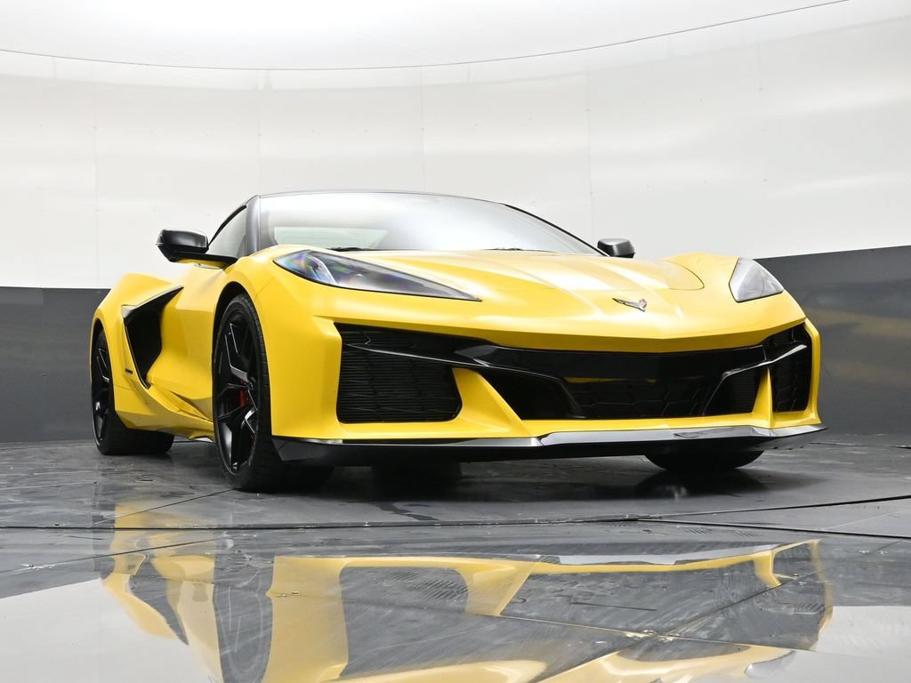 Used 2026 Chevrolet Corvette Z06 RWD image 26