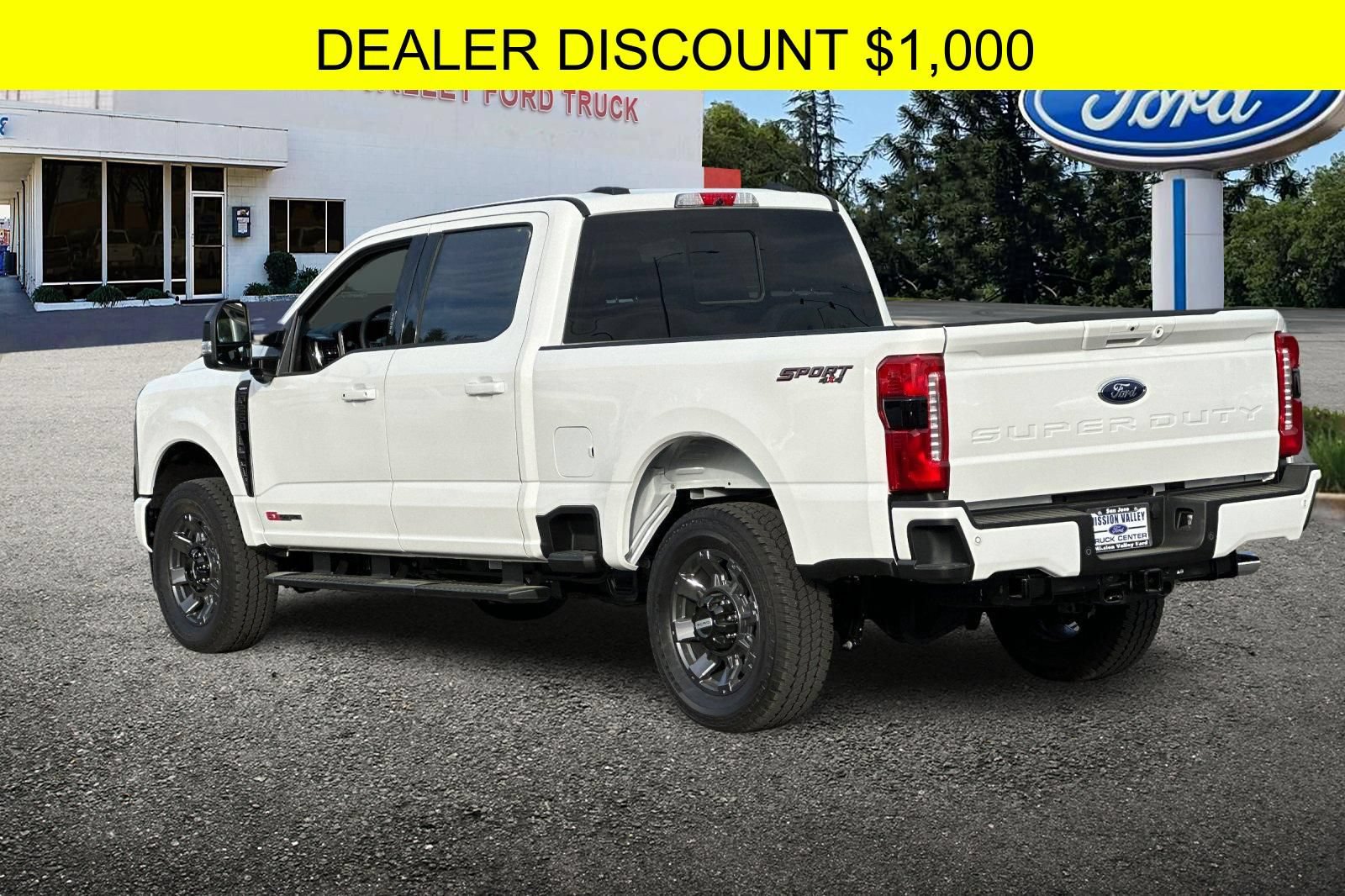 New 2024 Ford F250 Lariat w/ Lariat Ultimate Package AWD/4WD image 6