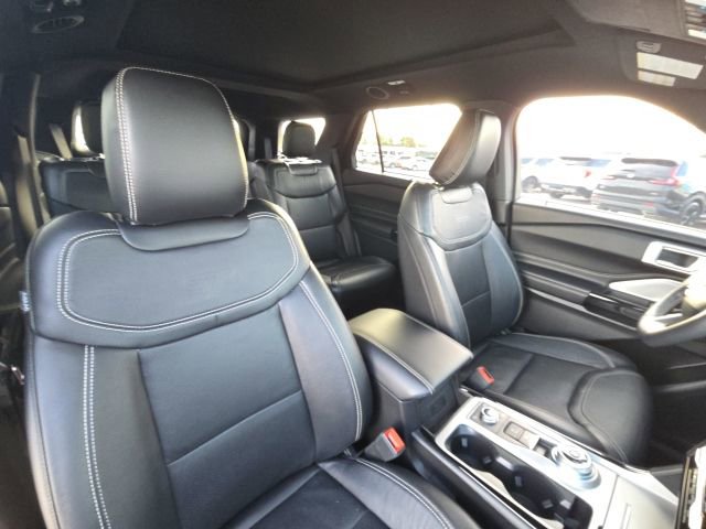 Used 2023 Ford Explorer ST w/ Equipment Group 401A AWD/4WD image 24